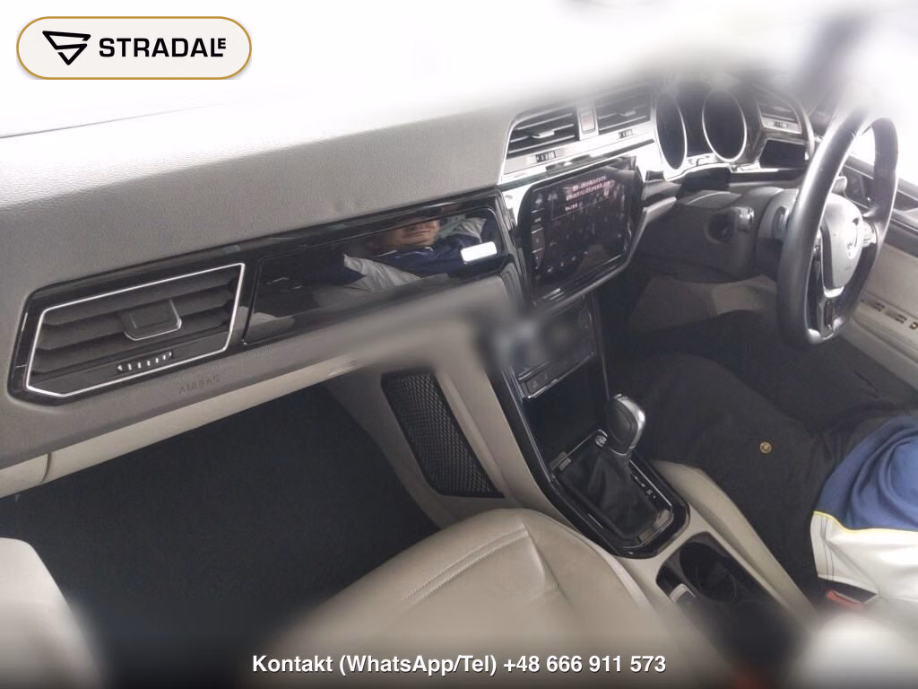 VOLKSWAGEN GOLF TOURAN TDI HIGH LINE, miniaturka 4