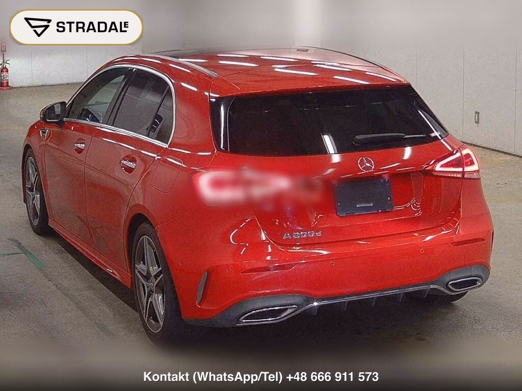 MERCEDES BENZ A-CLASS A200D AMG LINE, miniaturka 3