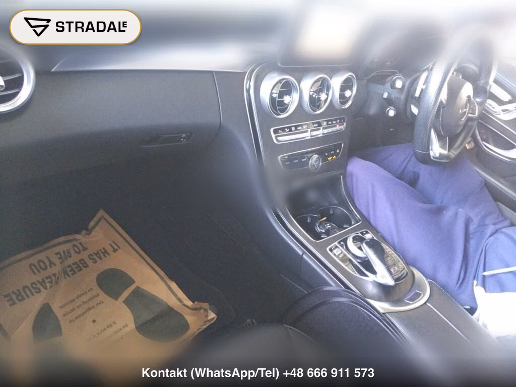 MERCEDES BENZ C-CLASS 4D C180 AVANTGARDE AMG LINE, miniaturka 4