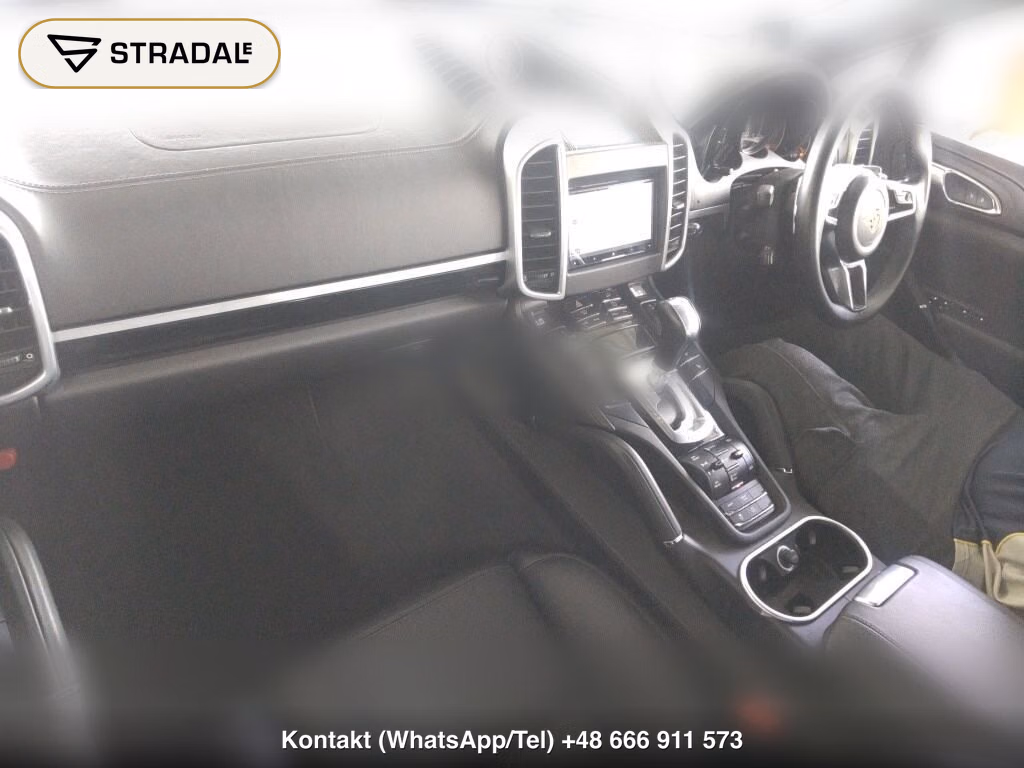PORSCHE CAYENNE 4WD TURBO SPORT CHRONO PACKAGE, miniaturka 4