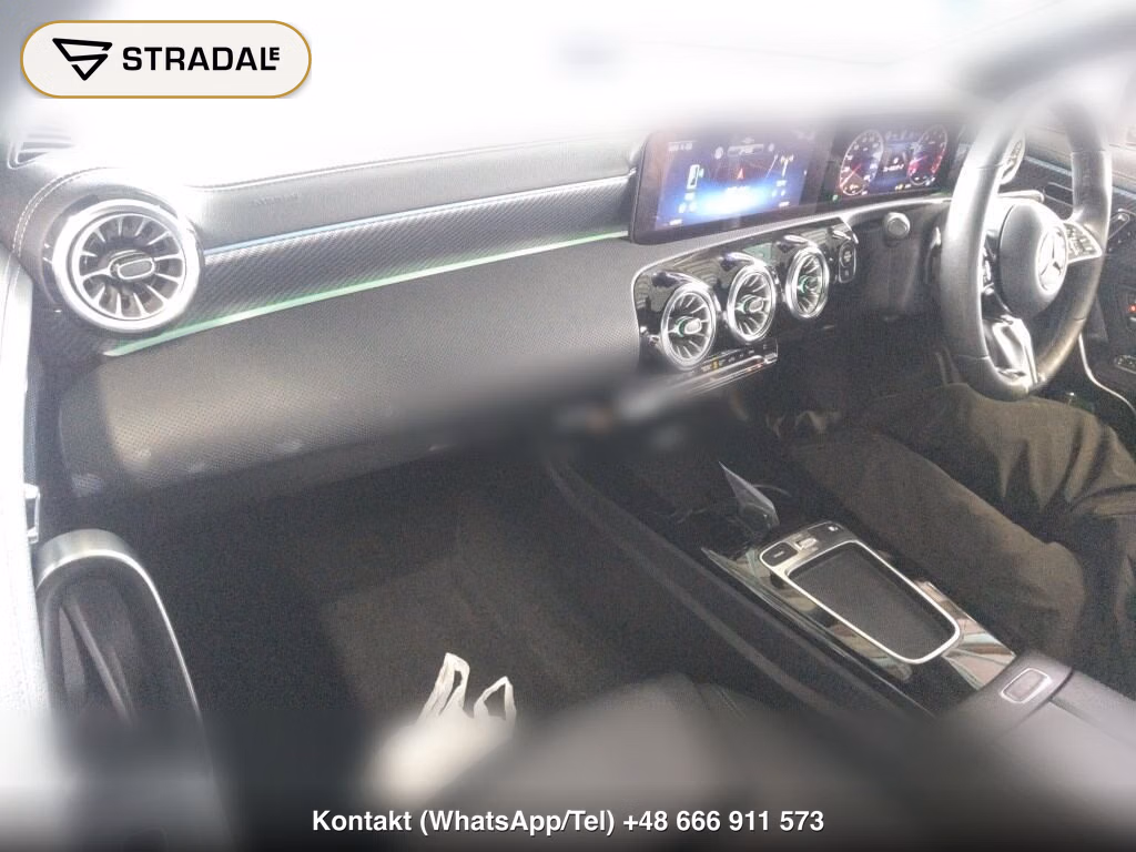 MERCEDES BENZ CLA-CLASS CLA180, miniaturka 4