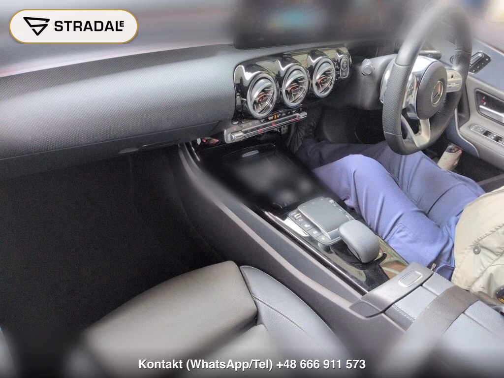 MERCEDES BENZ A-CLASS A180 STYLE AMG LINE, miniaturka 4