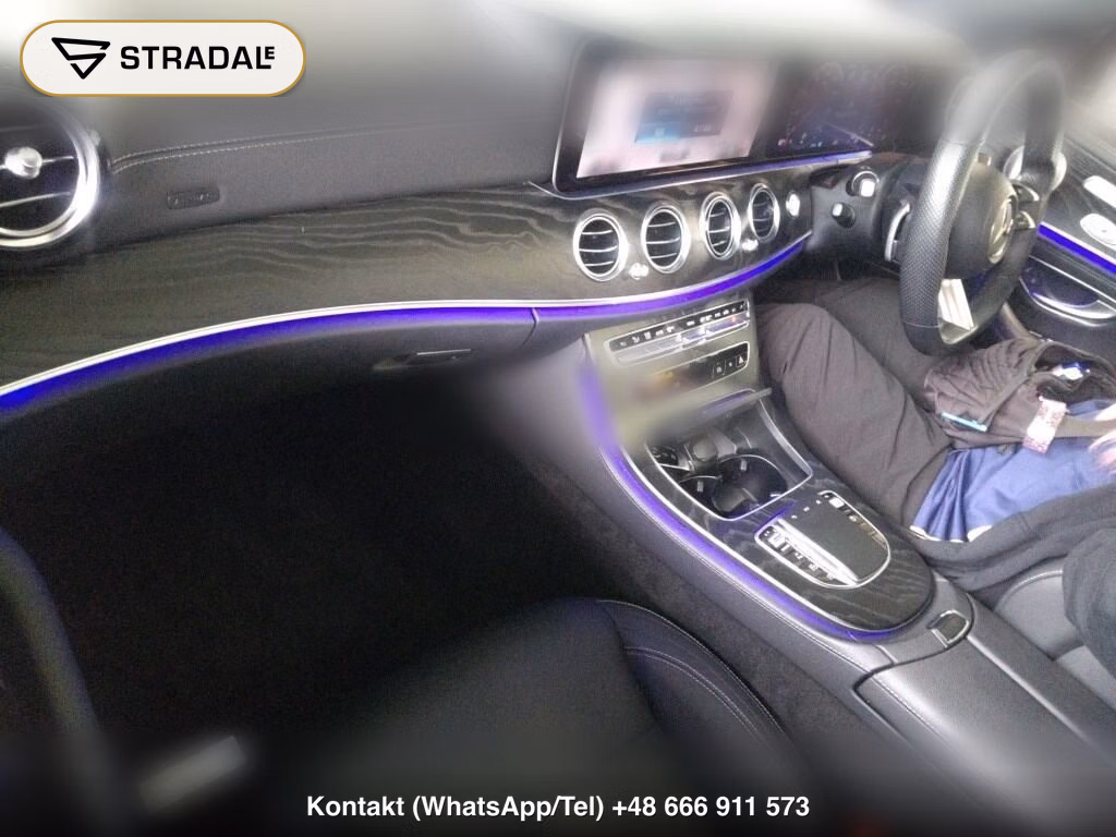 MERCEDES BENZ E-CLASS 4D E220D SPORTS, miniaturka 4