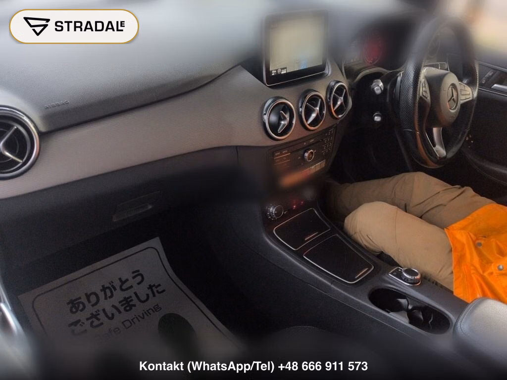 MERCEDES BENZ B-CLASS B180, miniaturka 4