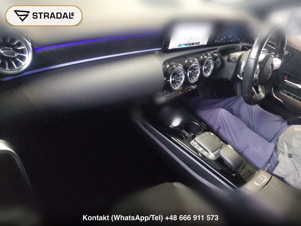 MERCEDES BENZ CLA-CLASS CLA200D AMG LINE, miniaturka 4