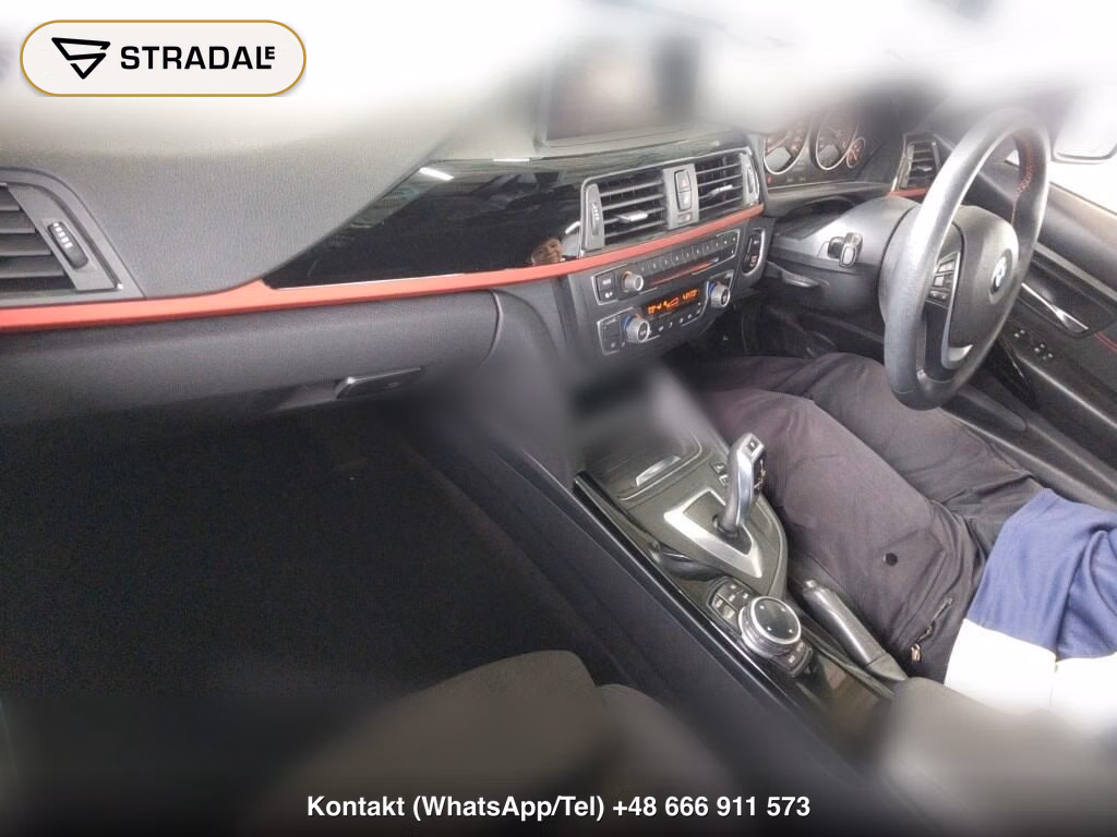 BMW 3 SERIES 4D 320D SPORT, miniaturka 3