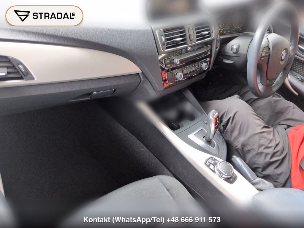 BMW 1 SERIES 5D 118I, miniaturka 4