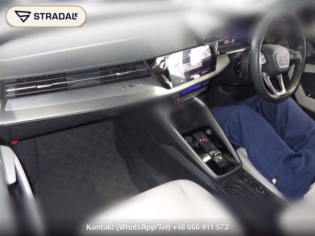 AUDI A3 5D SPORTBACK 30TFSI SIGNATURE EDITION, miniaturka 4