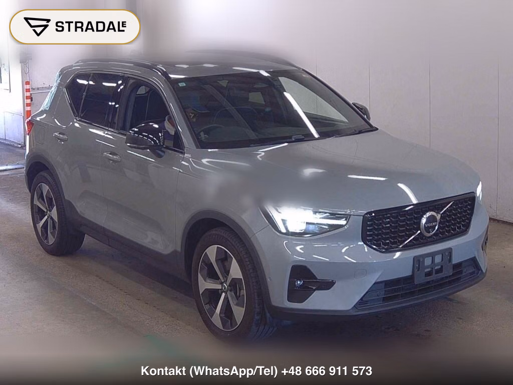 VOLVO XC40 4WD ULTIMATE B4 AWD DARK EDITION 2023, aukcja z Japonii, zdjęcie 1