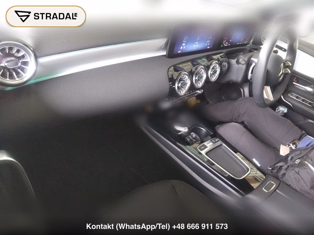MERCEDES BENZ A-CLASS A180 URBAN STARS, miniaturka 4