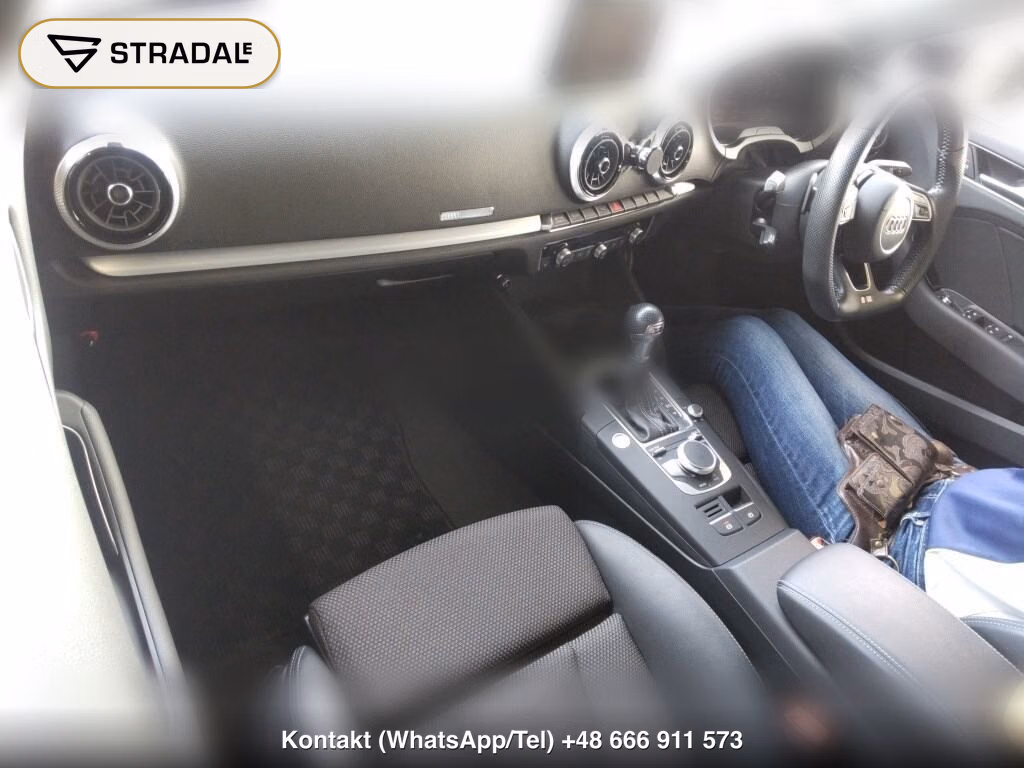 AUDI A3 5D SPORTS BACK 1.4TFSI SPORTS S LINE PACKAG, miniaturka 4