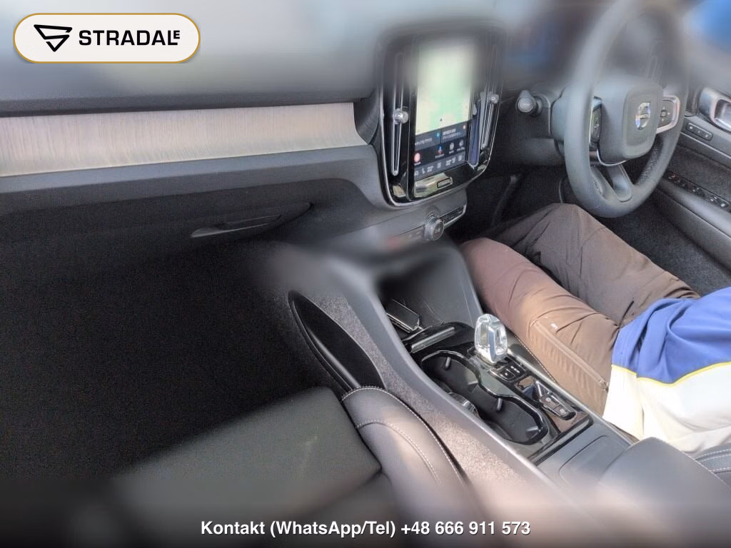 VOLVO XC40 4WD ULTIMATE B4 AWD, miniaturka 4