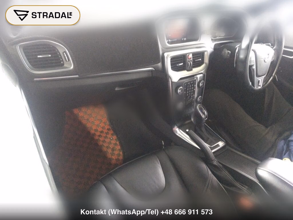 VOLVO V40 R-DESIGN CARBON EDITION, miniaturka 4