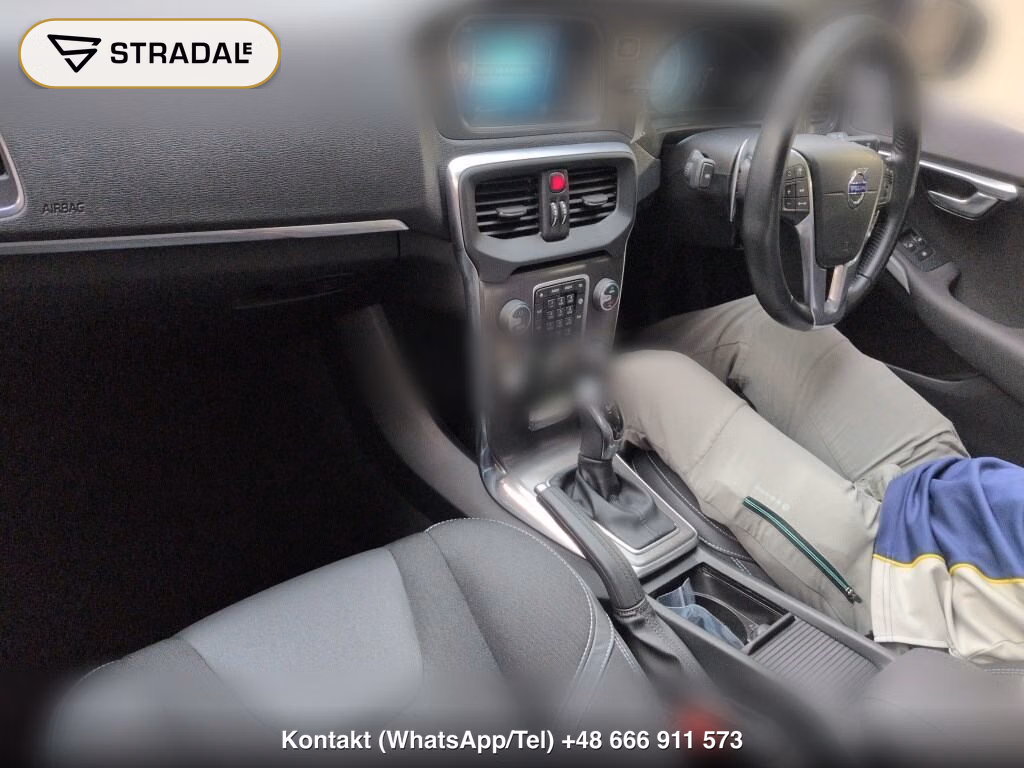VOLVO V40 D4 SE, miniaturka 4
