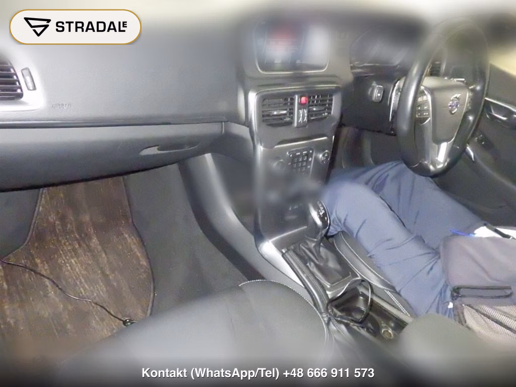 VOLVO V40 D4, miniaturka 4