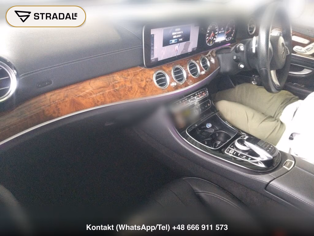 MERCEDES BENZ E-CLASS STATIONWAGON 4WD E400 4MATIC STATIONWAGON EXCLUSIVE, miniaturka 4