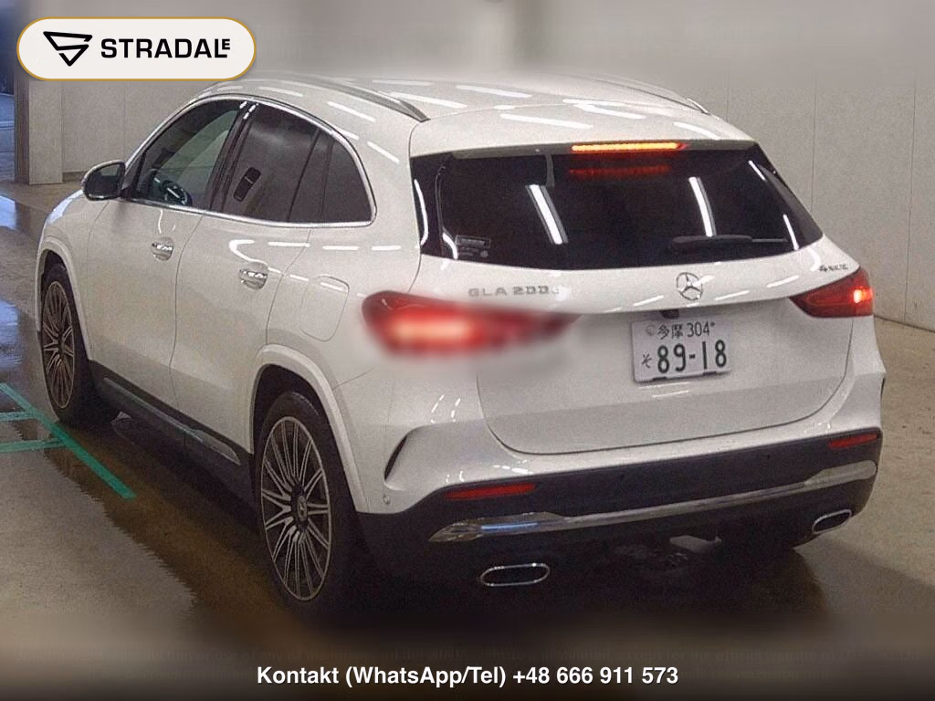 MERCEDES BENZ GLA-CLASS 4WD GLA200D 4MATIC AMG LINE, miniaturka 3