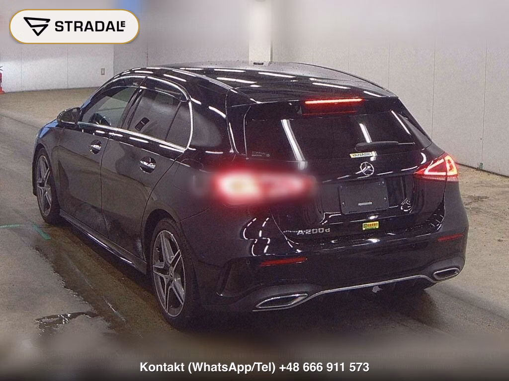 MERCEDES BENZ A-CLASS A200D AMG LINE, miniaturka 3