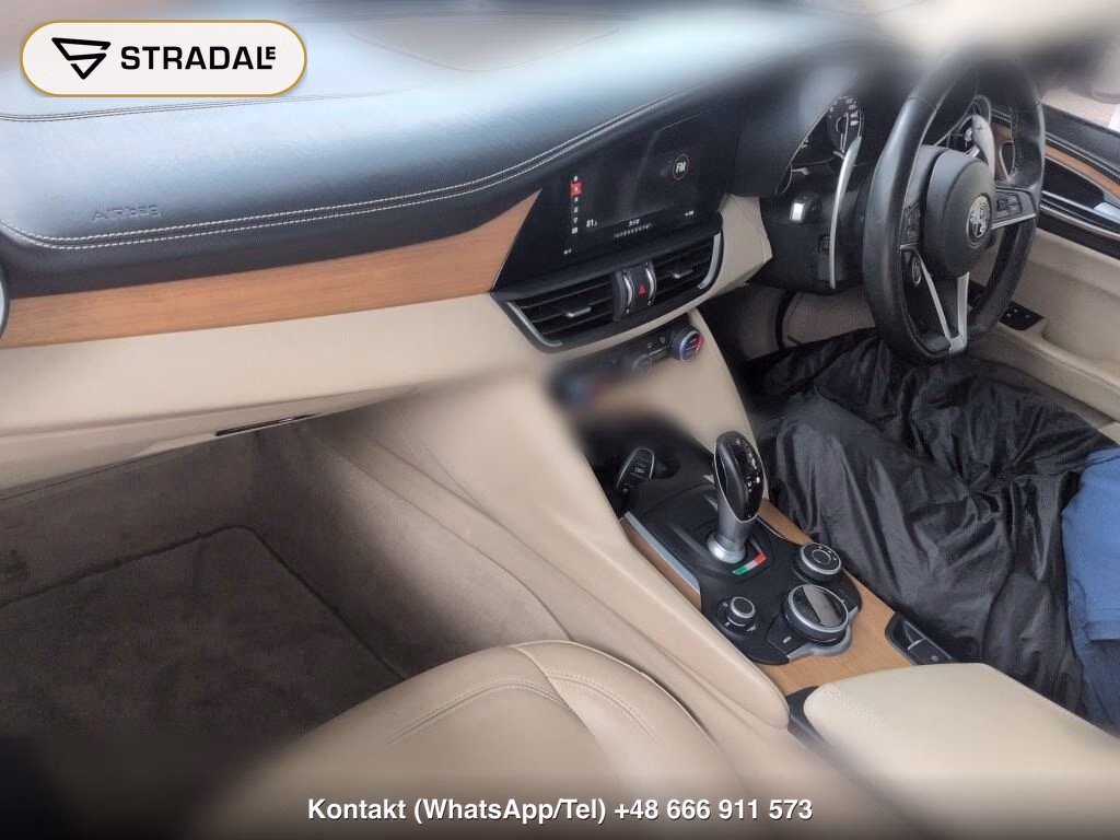 ALFA ROMEO GIULIA 4D SUPER, miniaturka 4