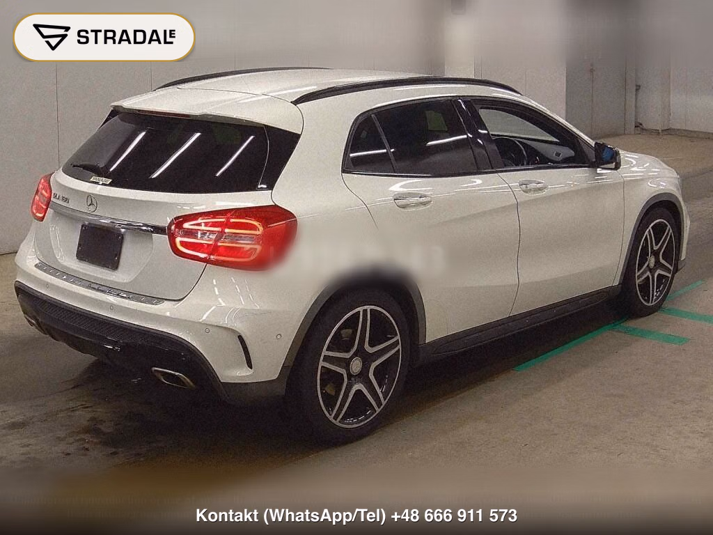MERCEDES BENZ GLA-CLASS GLA180 SPORTS WHITE &amp; BLACK EDITION, miniaturka 6