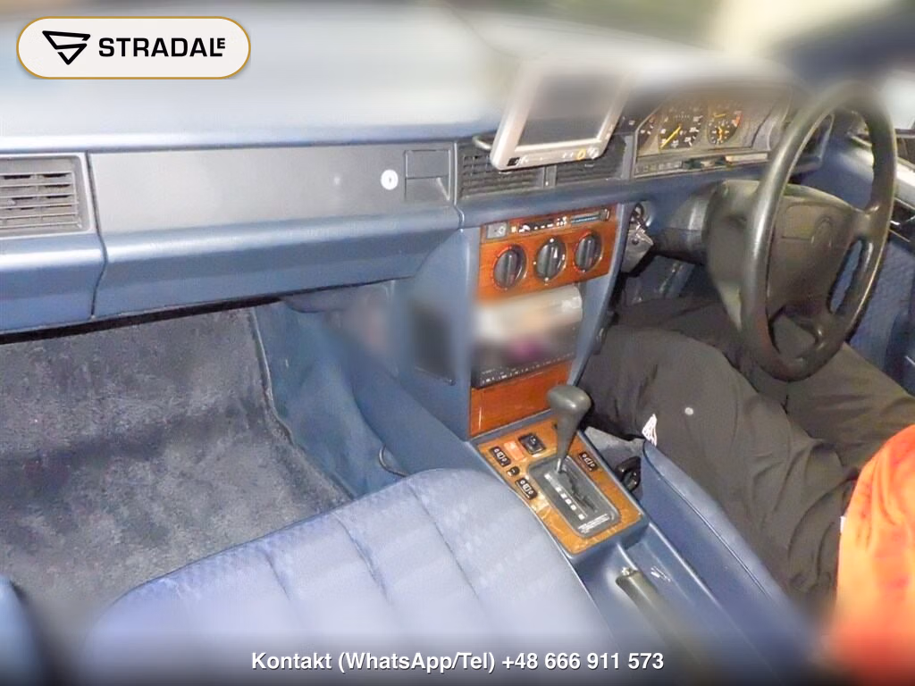 MERCEDES BENZ 190 CLASS 190E2.3, miniaturka 4