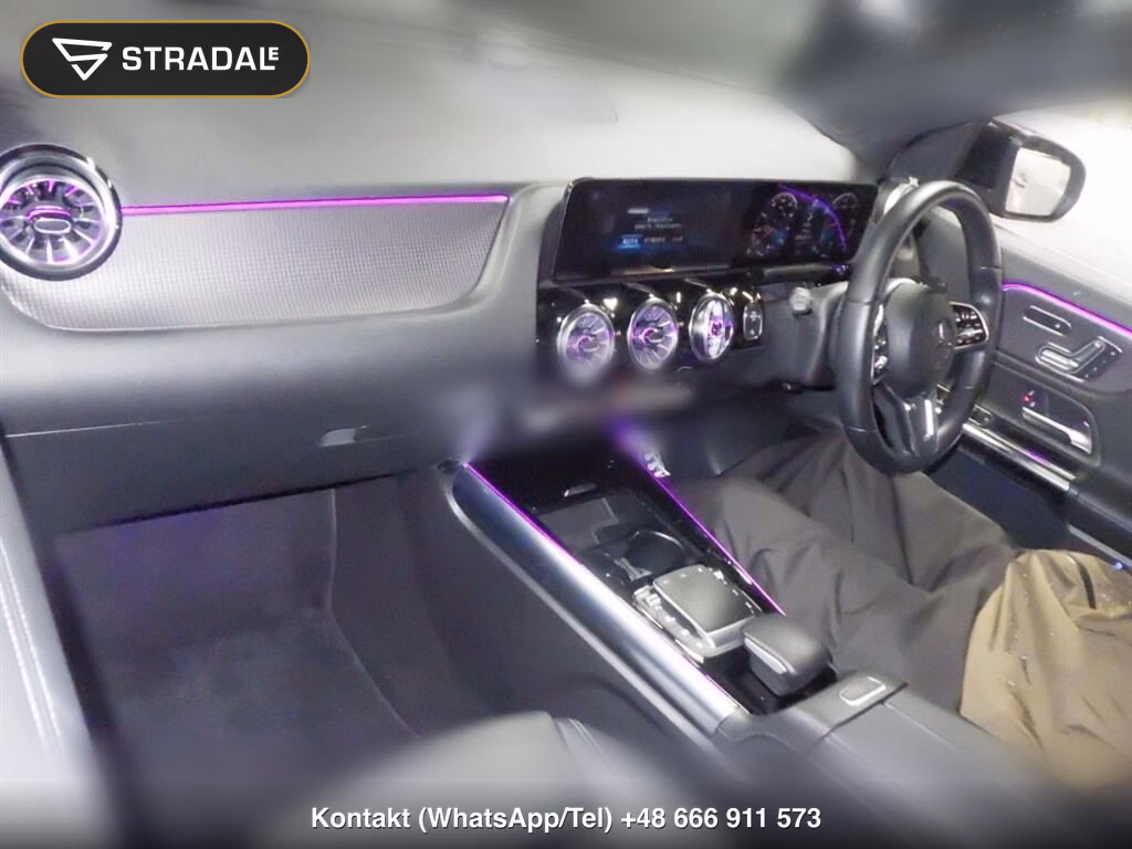 MERCEDES BENZ GLA-CLASS 4WD GLA200D 4MATIC, miniaturka 4