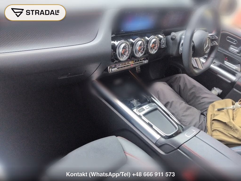 MERCEDES BENZ B-CLASS B200D AMG LINE, miniaturka 4