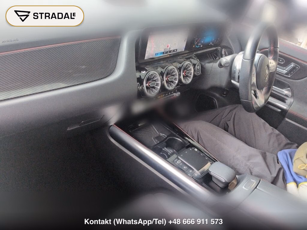 MERCEDES BENZ GLA-CLASS 4WD GLA200D 4MATIC AMG LINE, miniaturka 4