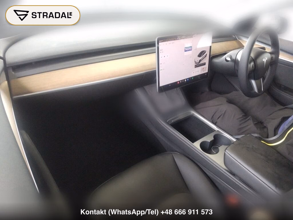 TESLA MODEL 3 BASE GRADE, miniaturka 4