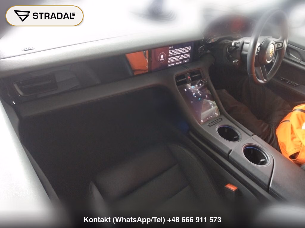 PORSCHE TAYCAN 4D 4WD 4S PERFOMANCE BATTERY, miniaturka 4