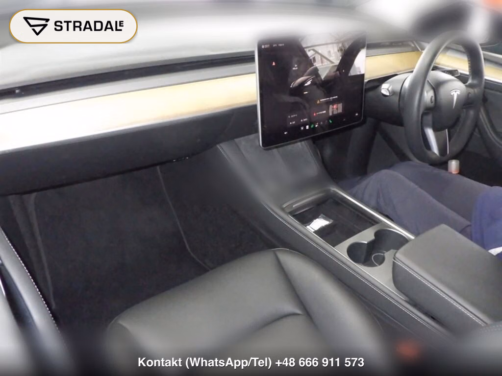 TESLA MODEL Y 4WD PERFORMANCE, miniaturka 4