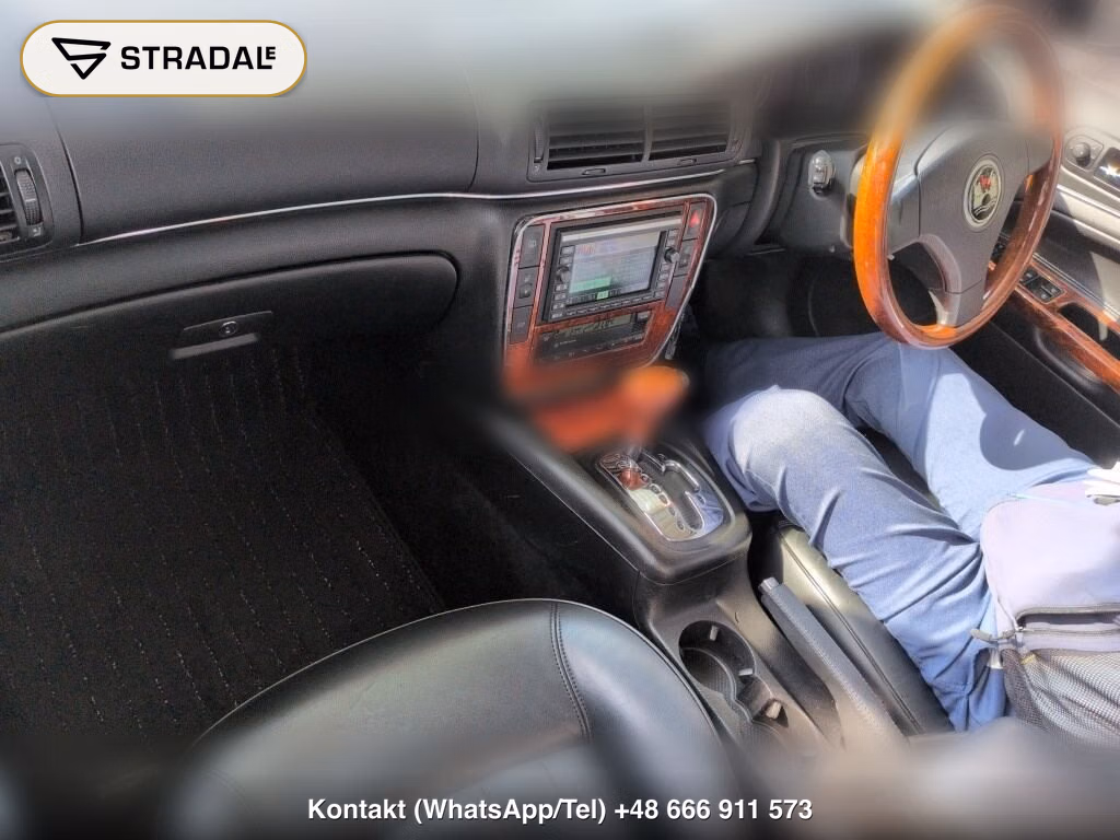 VOLKSWAGEN PASSAT 4D 4WD W8 4MOTION, miniaturka 4