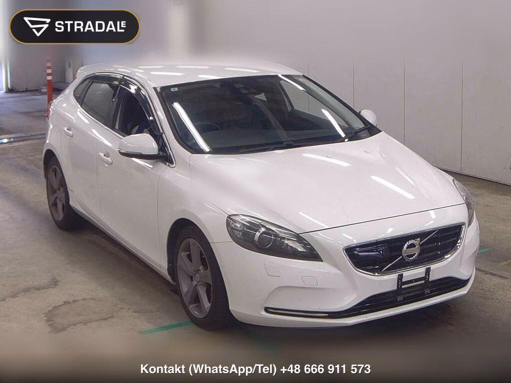 VOLVO V40 T4 SE 2013, aukcja z Japonii, zdjęcie 1