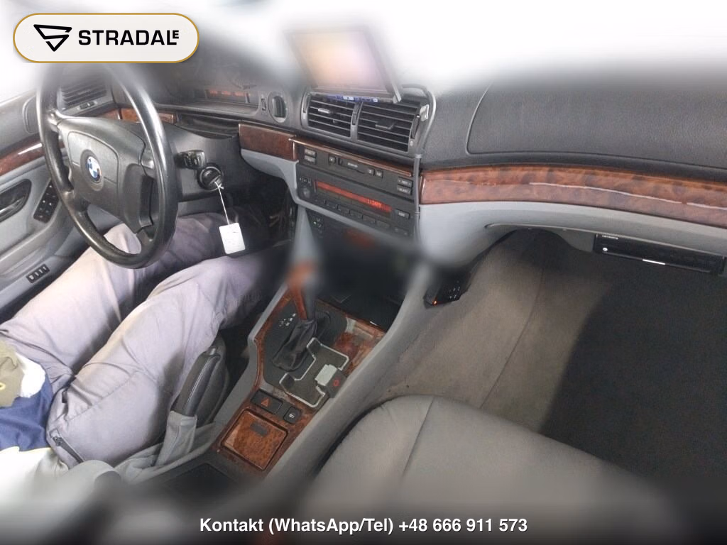 BMW 5 SERIES 4D, miniaturka 4