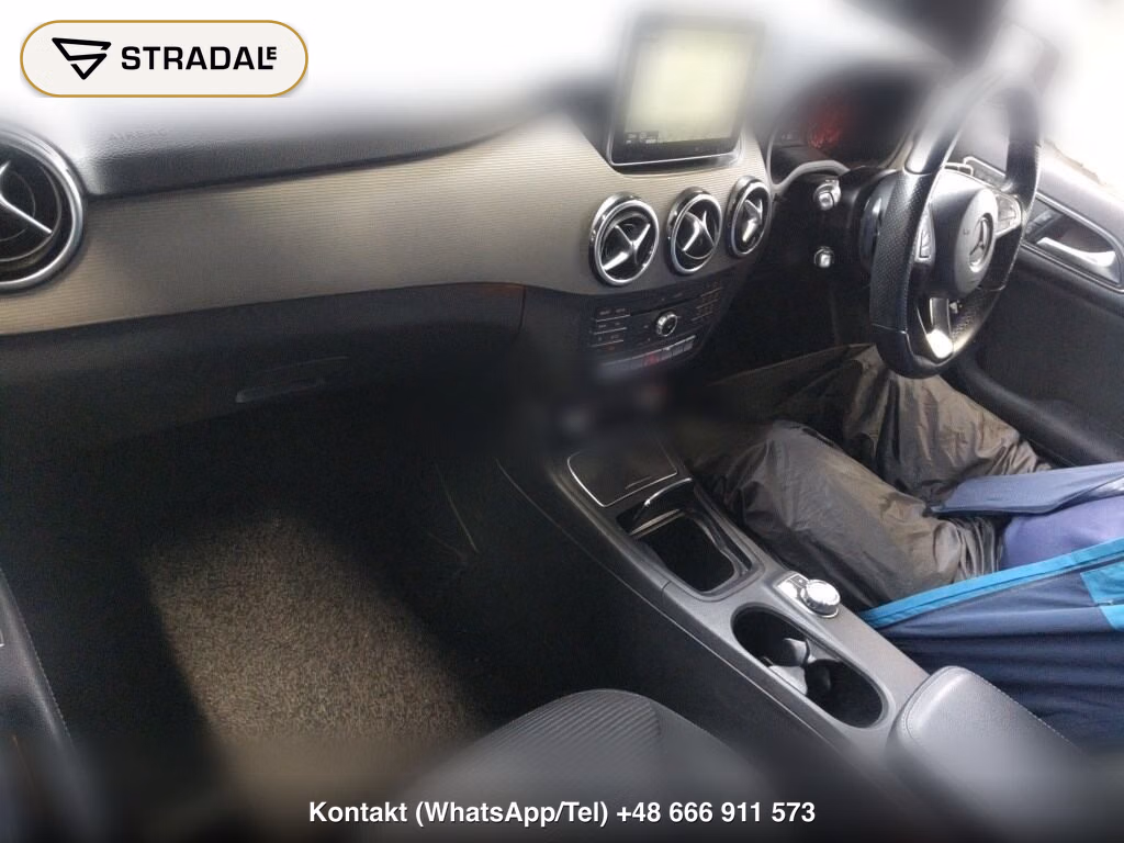 MERCEDES BENZ B-CLASS B180, miniaturka 4