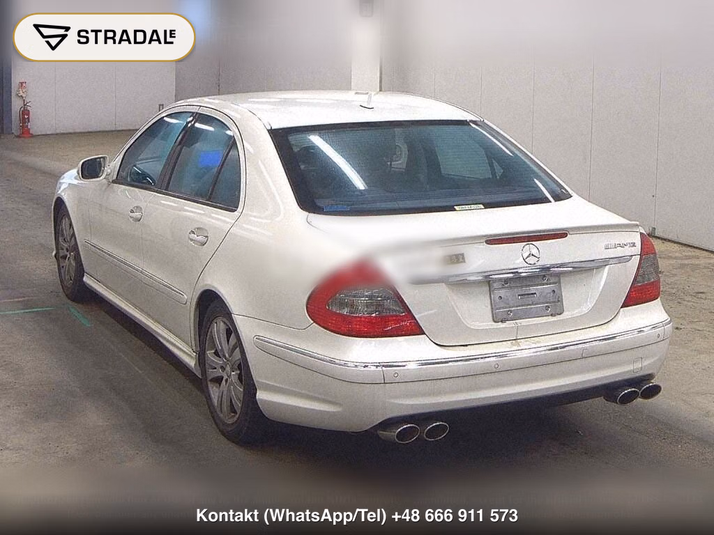 MERCEDES BENZ E-CLASS 4D E300, miniaturka 3