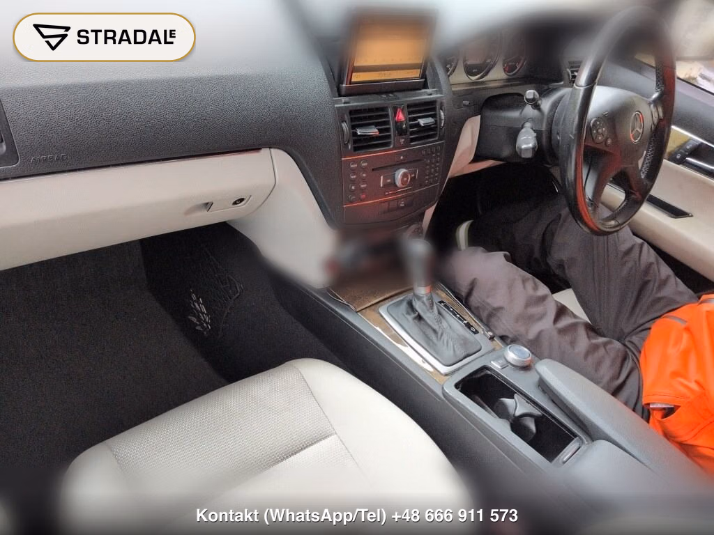 MERCEDES BENZ C-CLASS STATIONWAGON C200 KOMPRESSOR STATIONWAGON AVANTGARDE, miniaturka 4