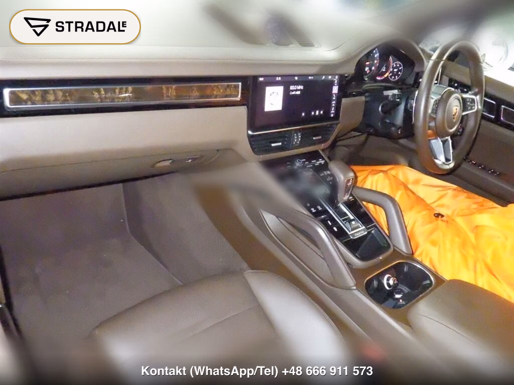 PORSCHE CAYENNE 4WD S, miniaturka 4