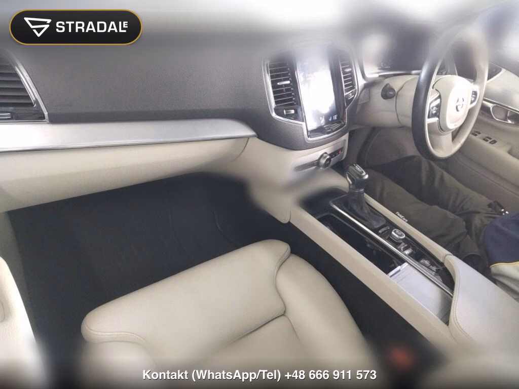 VOLVO XC90 4WD T5 AWD MOMENTUM, miniaturka 4