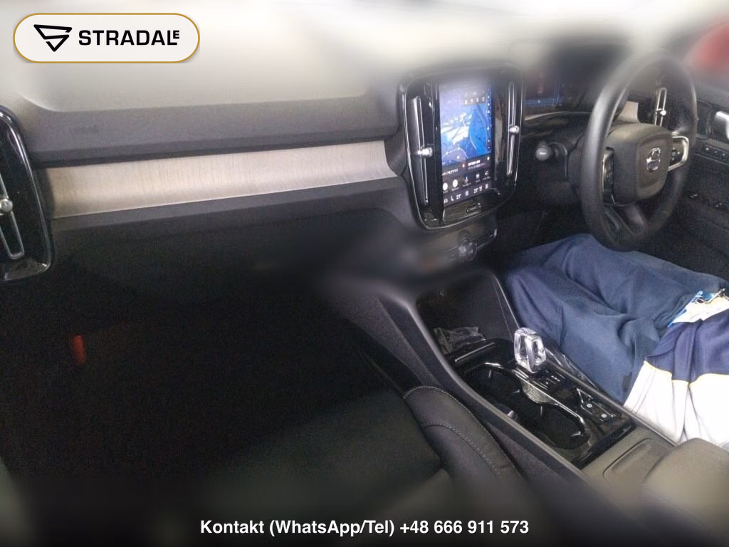 VOLVO XC40 4WD ULTIMATE B4 AWD, miniaturka 4