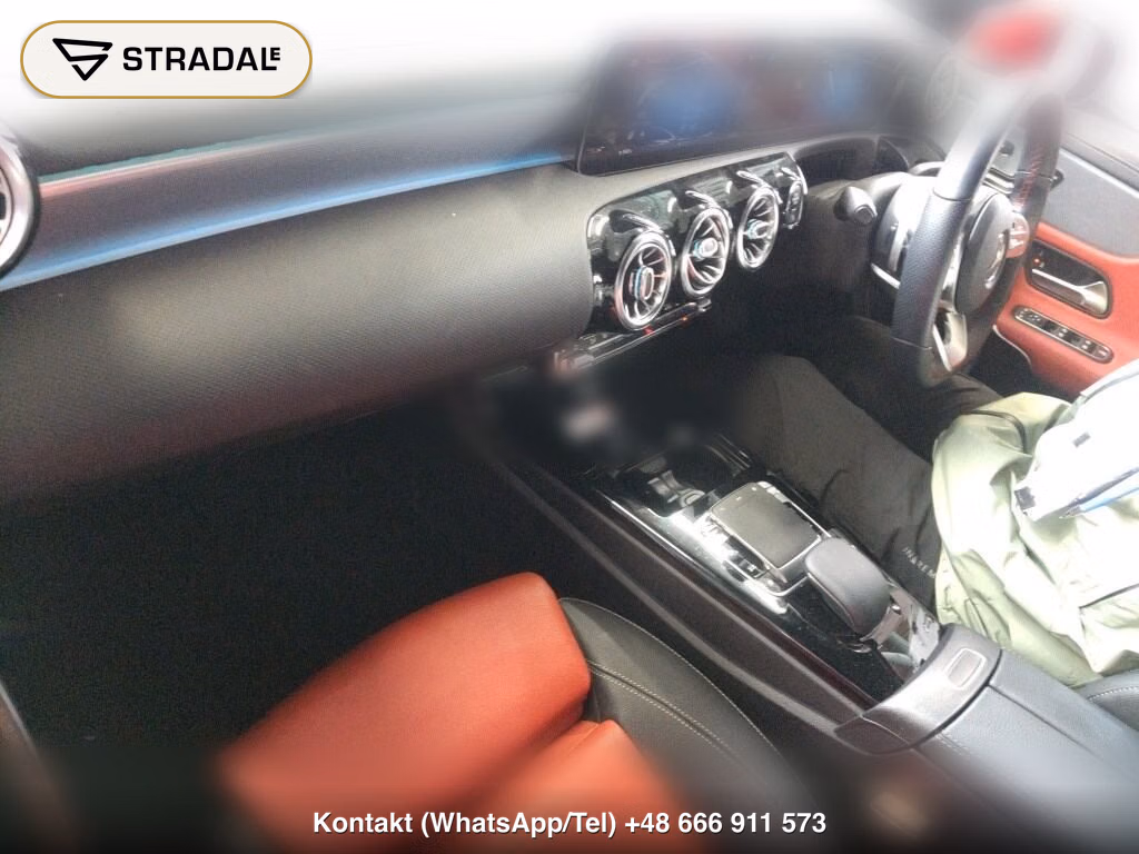 MERCEDES BENZ A-CLASS A180 STYLE AMG LINE, miniaturka 4
