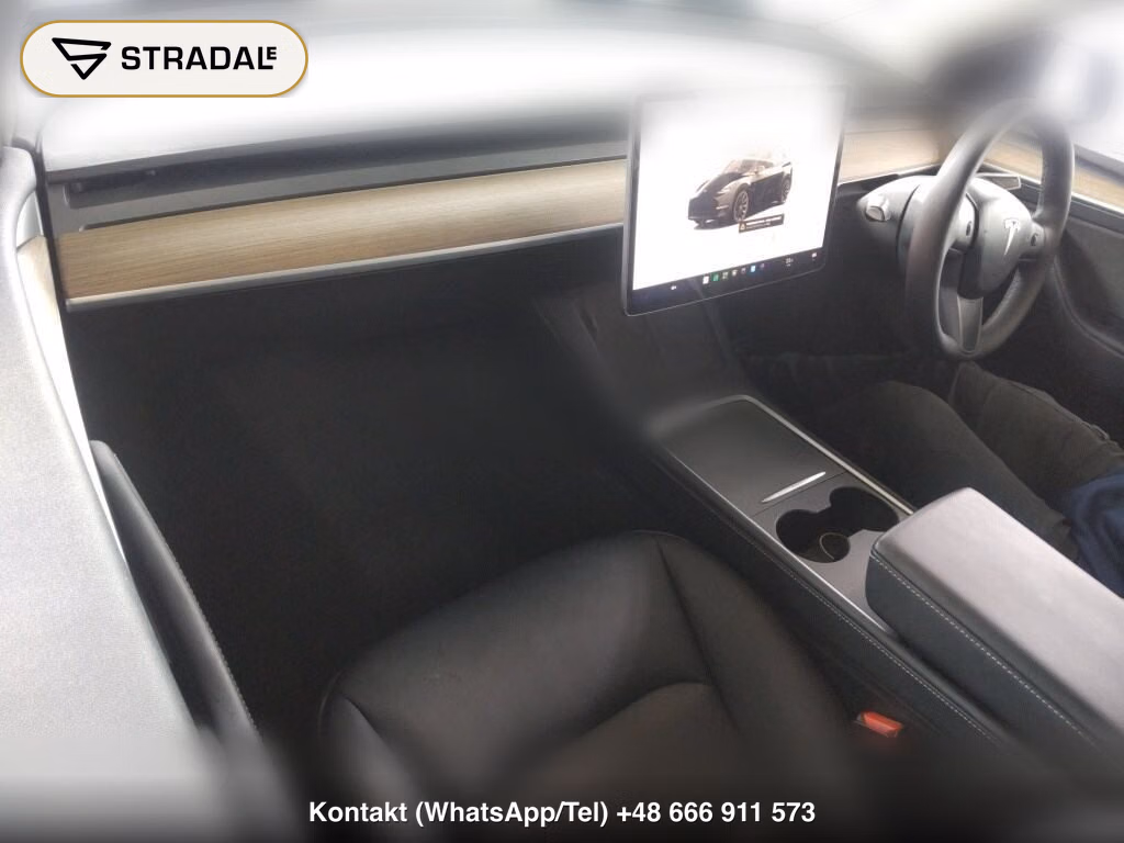 TESLA MODEL Y BASE GRADE, miniaturka 4