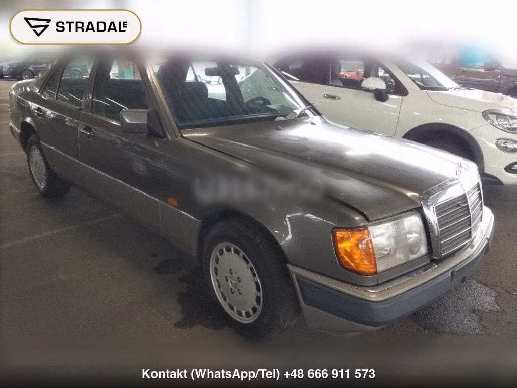 MERCEDES BENZ MEDIUM CLASS 4D, miniaturka 2
