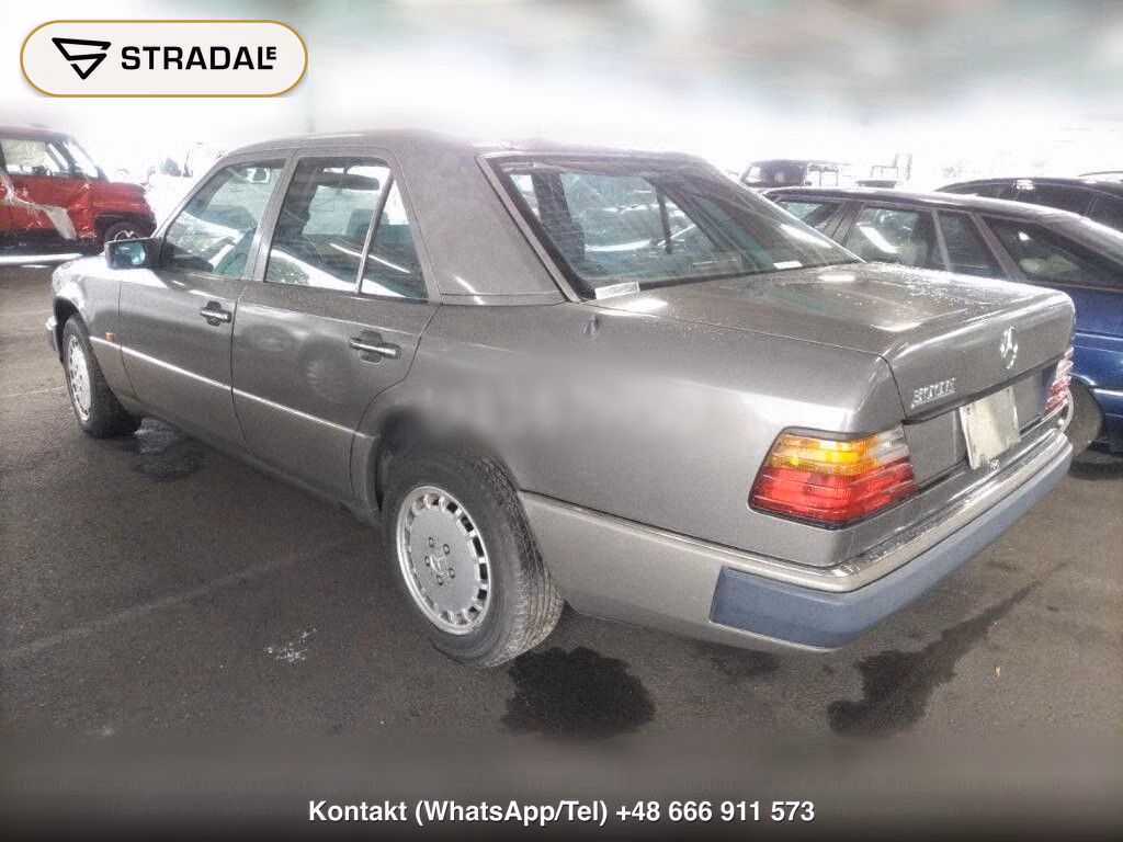MERCEDES BENZ MEDIUM CLASS 4D, miniaturka 3