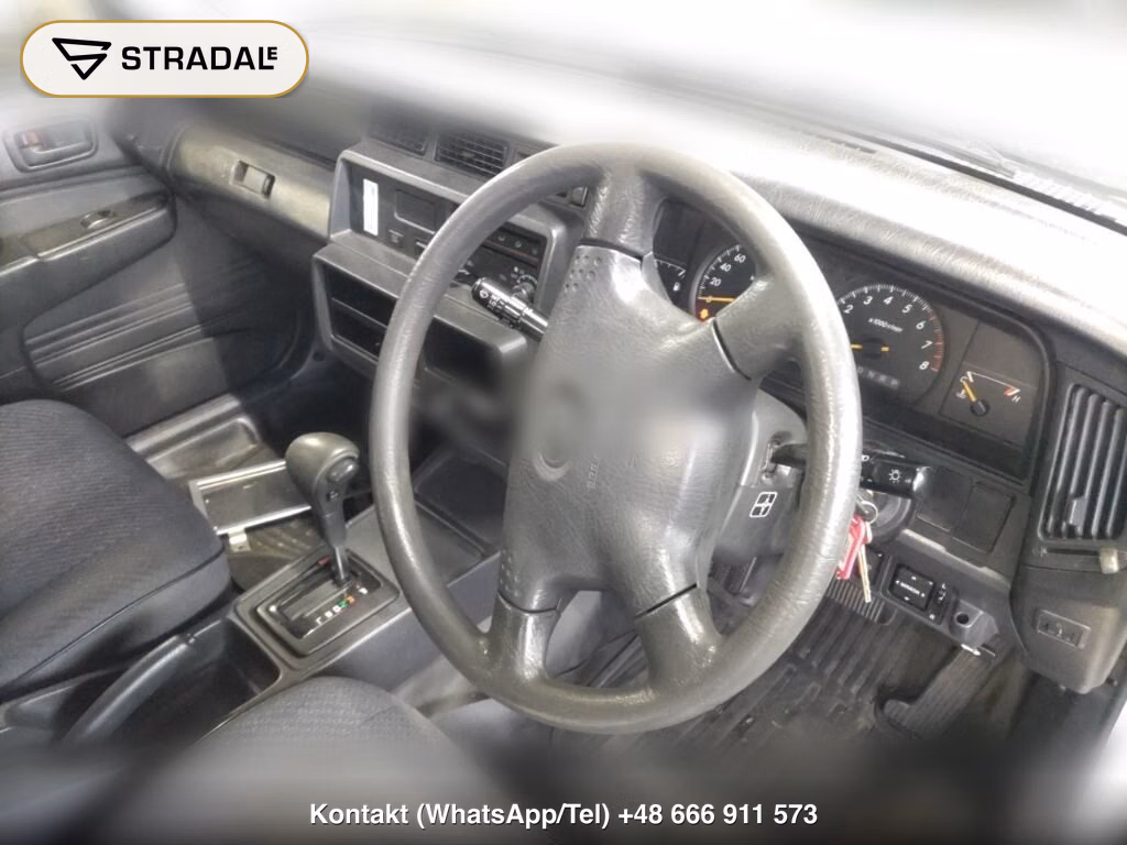 TOYOTA COMFORT DRIVING SCHOOL VEHICLE, miniaturka 4