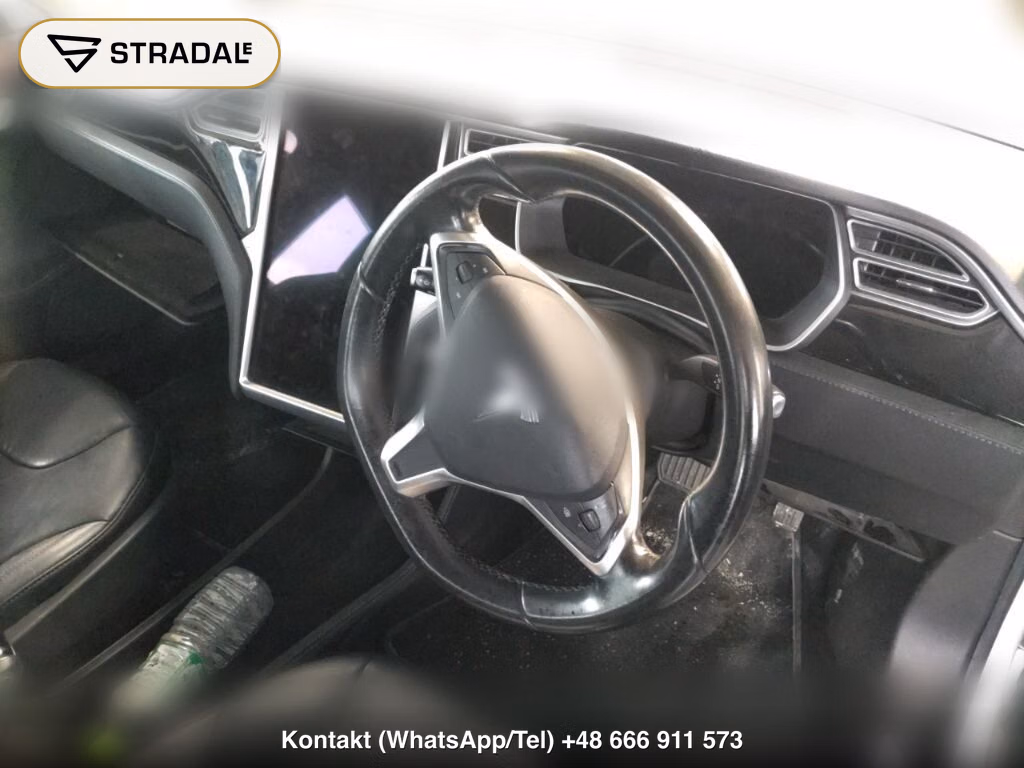 TESLA MODEL S, miniaturka 4