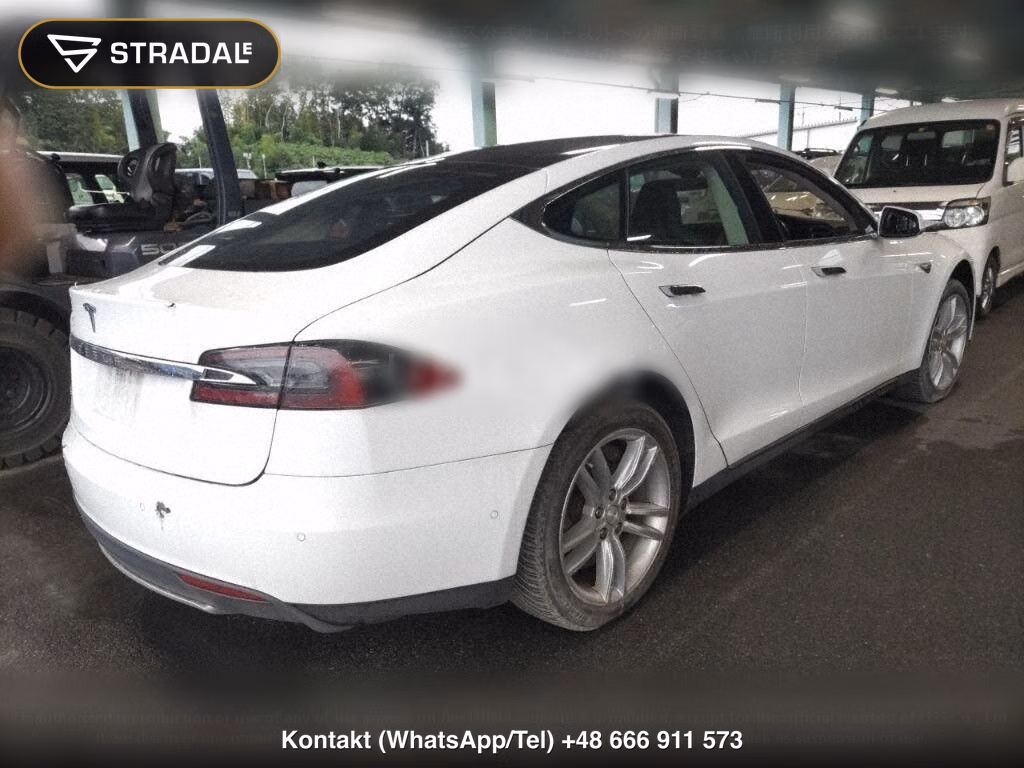 TESLA MODEL S, miniaturka 6