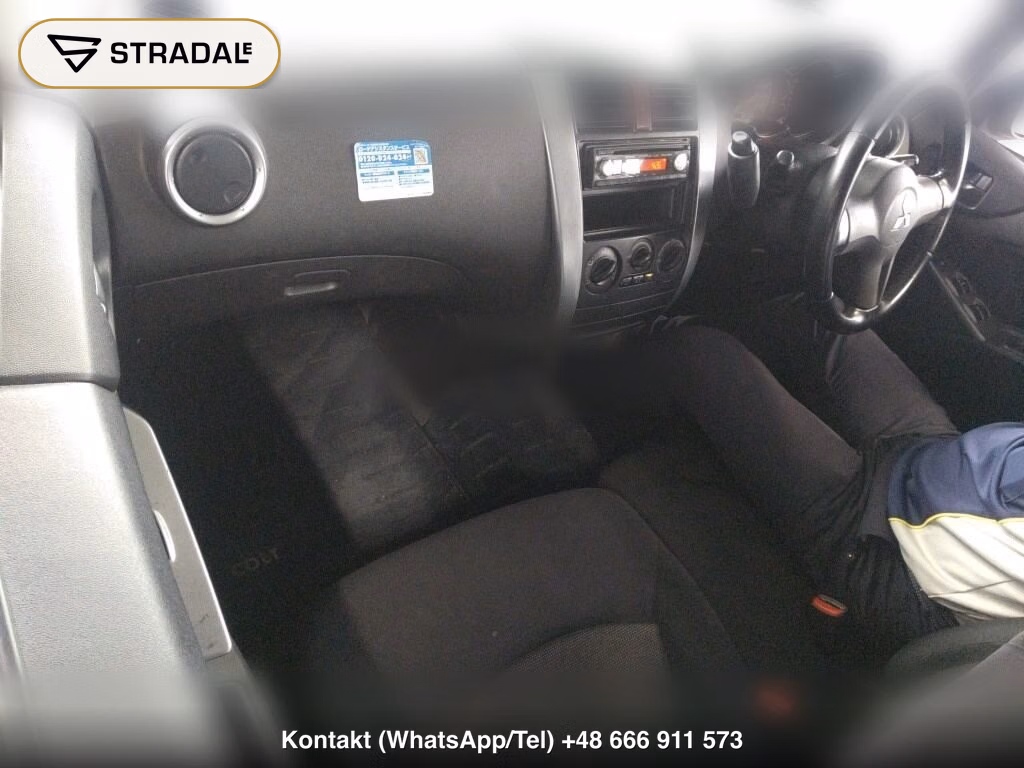 MITSUBISHI COLT PLUS COOL BERRY, miniaturka 4