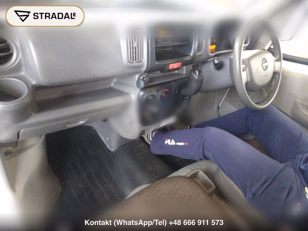 NISSAN NV100CLIPPER VAN DX, miniaturka 4