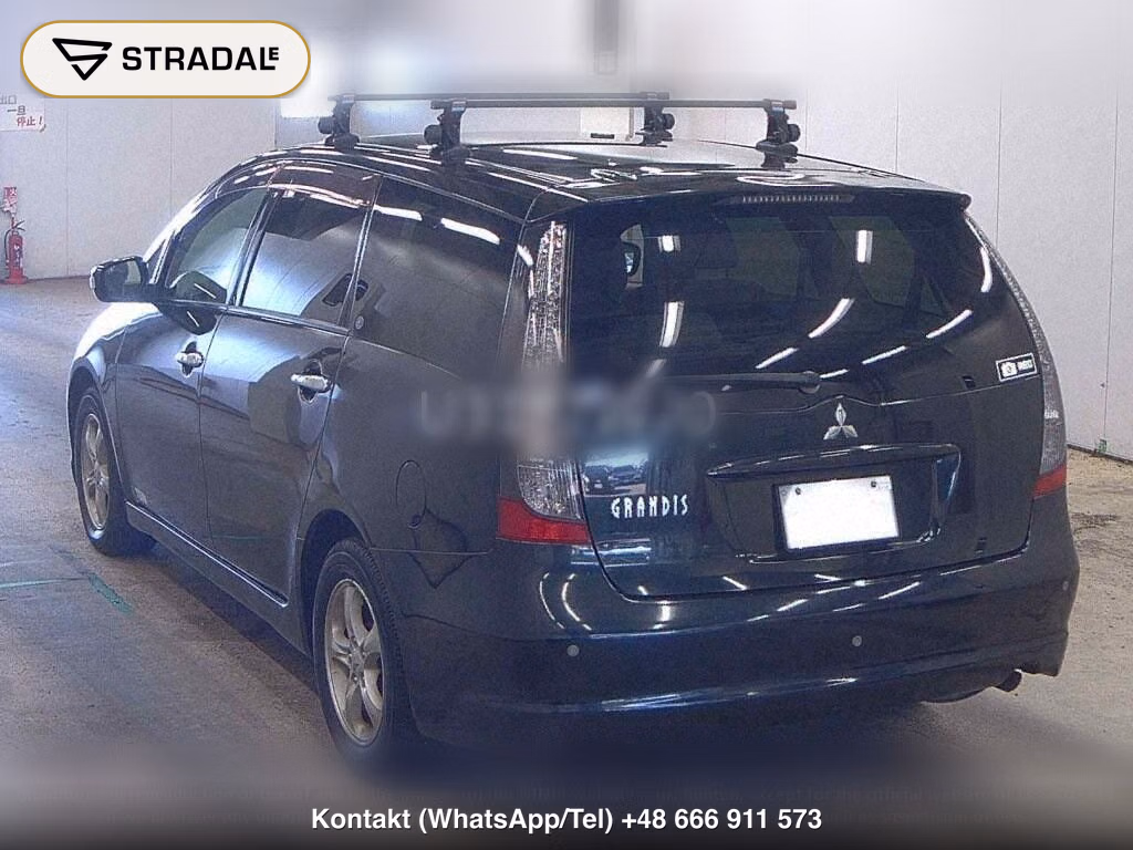 MITSUBISHI GRANDIS, miniaturka 3